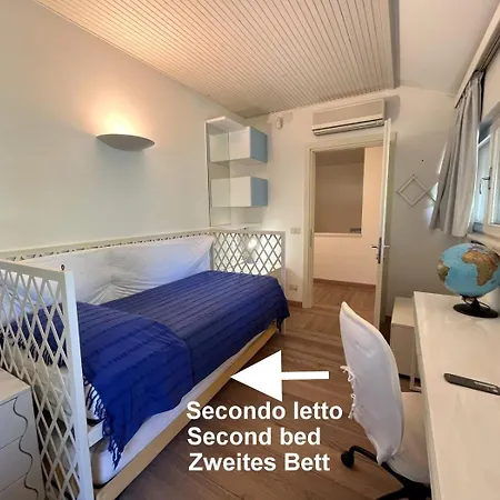 Villa Wonderful In Lignano *