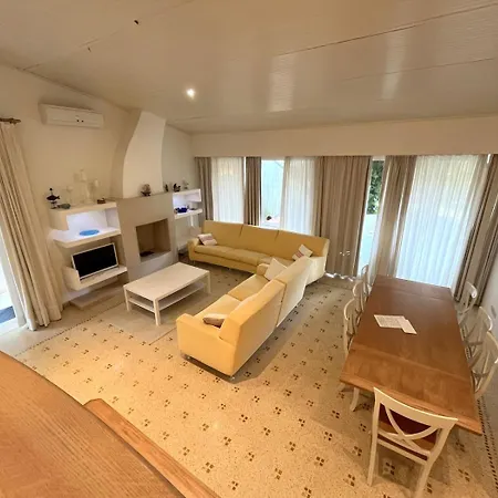 Villa Wonderful In Lignano *